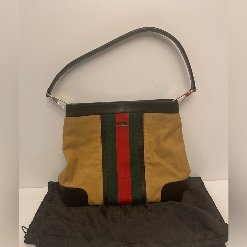 Vintage Gucci ! - Picture 2 of 3